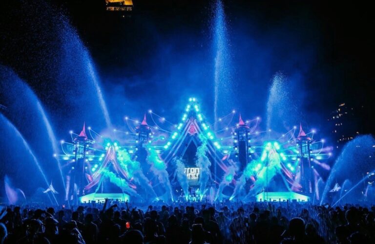 LINE ALBUM 2305121 1 768x499