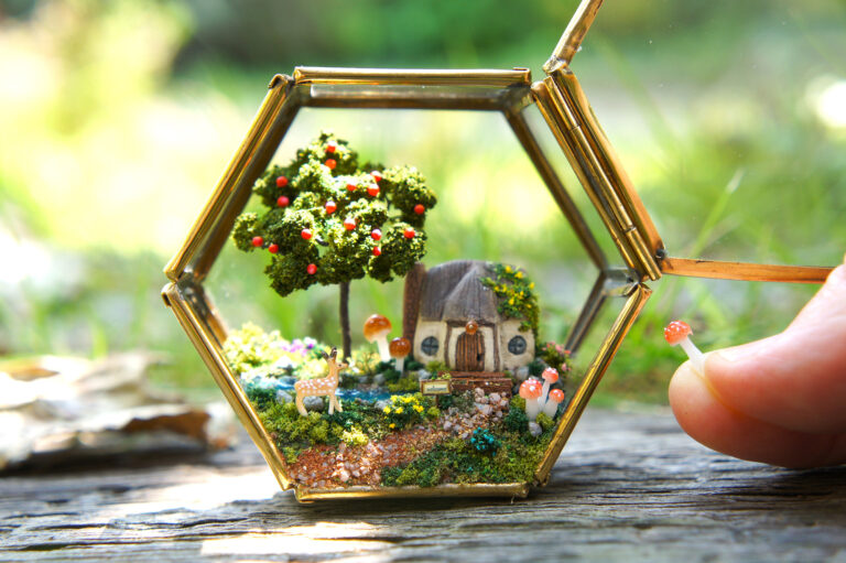 greenery Roji 1 768x511